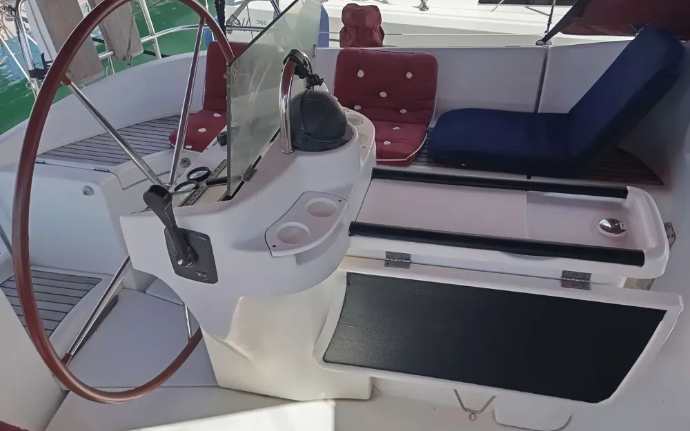 slider 8 Beneteau Oceanis 411 Clipper