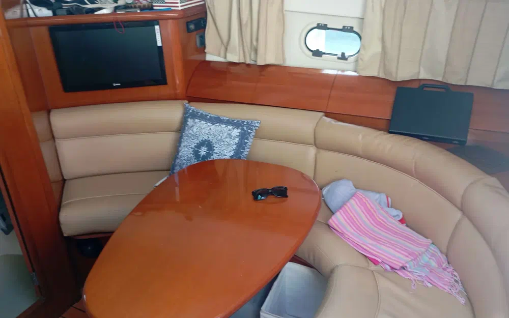 slider 3 Jeanneau Prestige 34