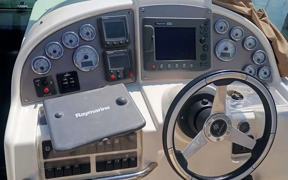 slider 6 Jeanneau Prestige 34