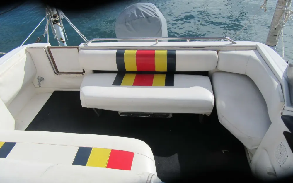 slider 7 Sea Ray  270