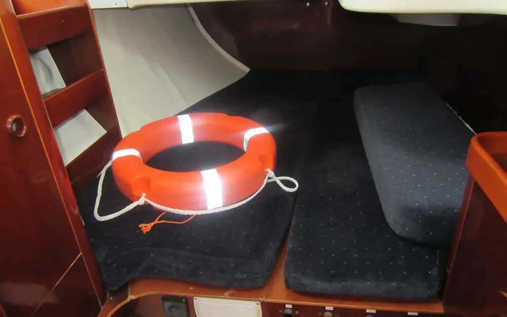 slider 1 Beneteau Oceanis 400