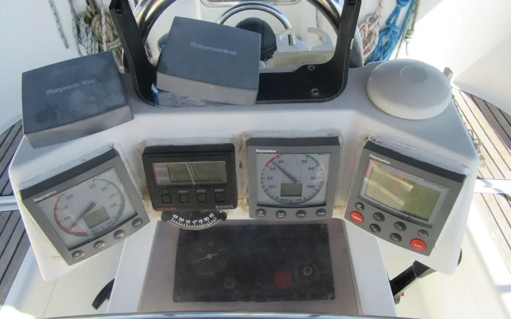 slider 25 Beneteau Oceanis 400