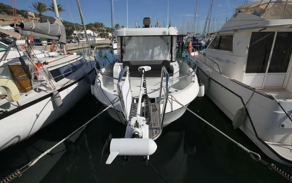 slider 16 Beneteau Barracuda 9