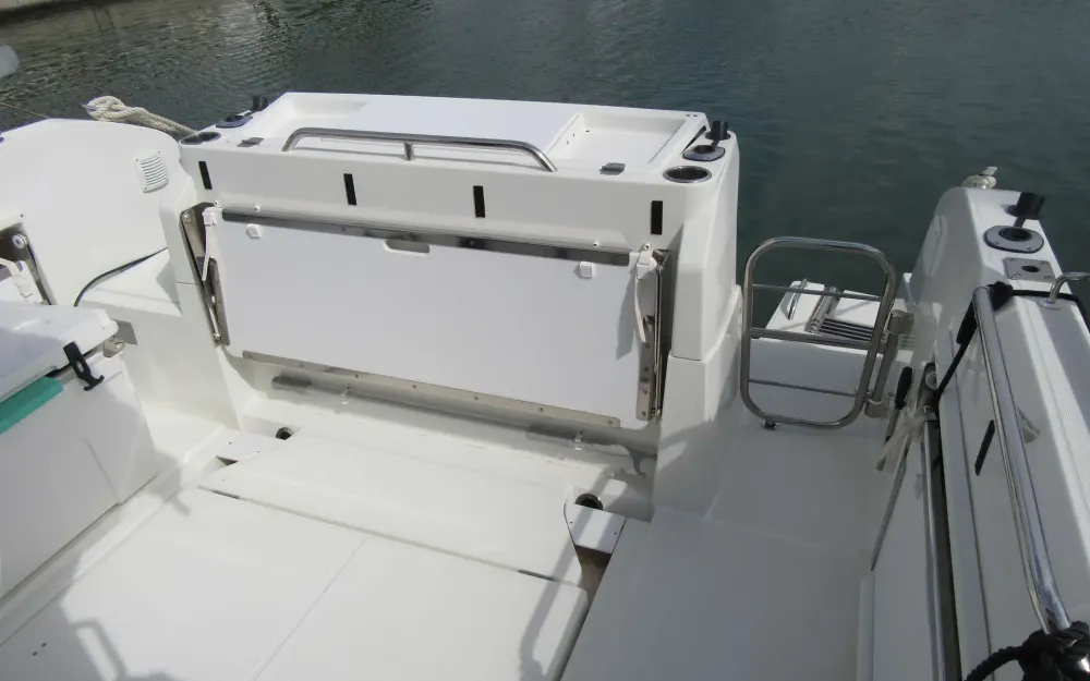 slider 27 Beneteau Barracuda 9