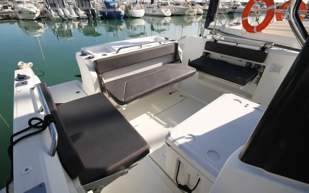 slider 31 Beneteau Barracuda 9