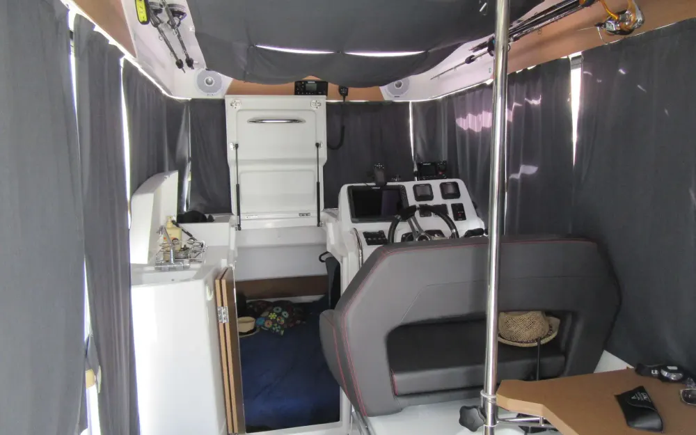slider 40 Beneteau Barracuda 9