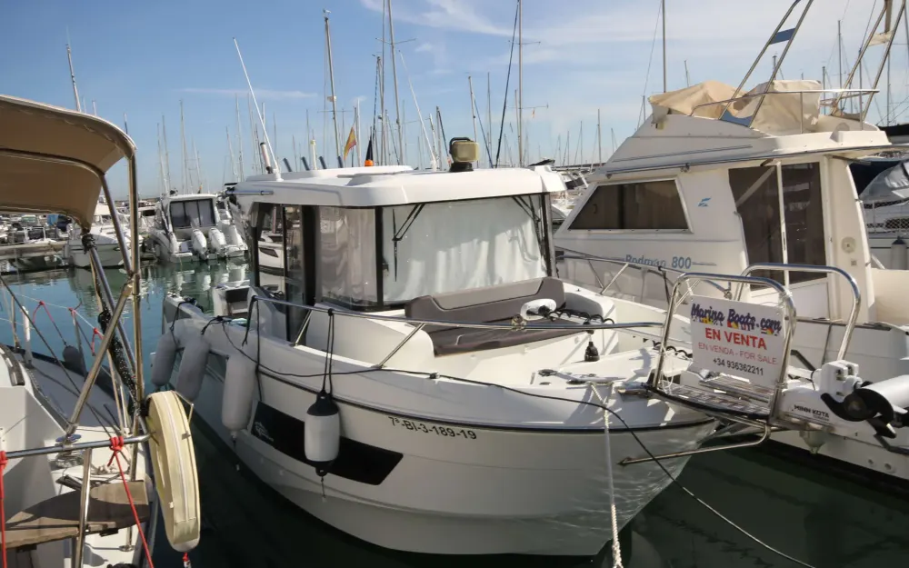 slider 6 Beneteau Barracuda 9