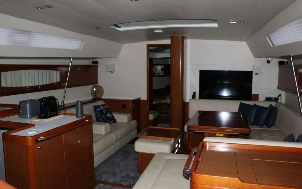 slider 20 Beneteau Oceanis 58