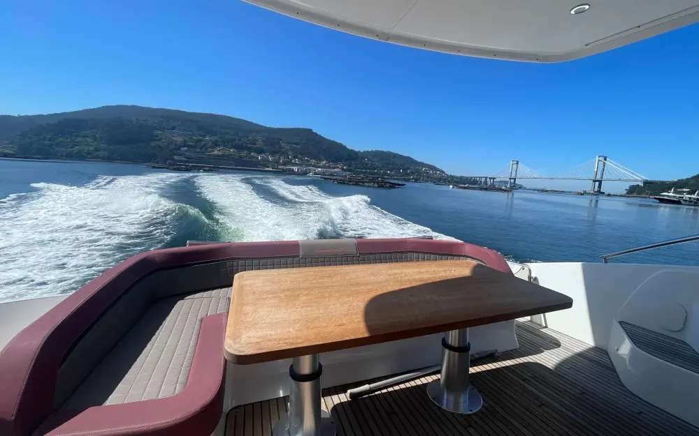 slider 35 Beneteau Gran Turismo 49 Fly