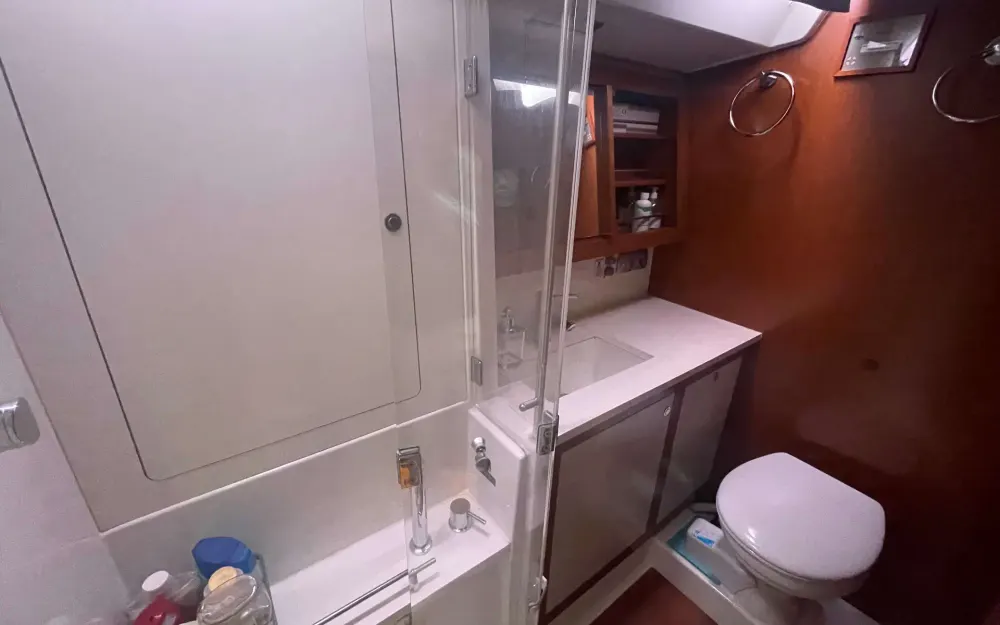 slider 16 Beneteau Oceanis 58