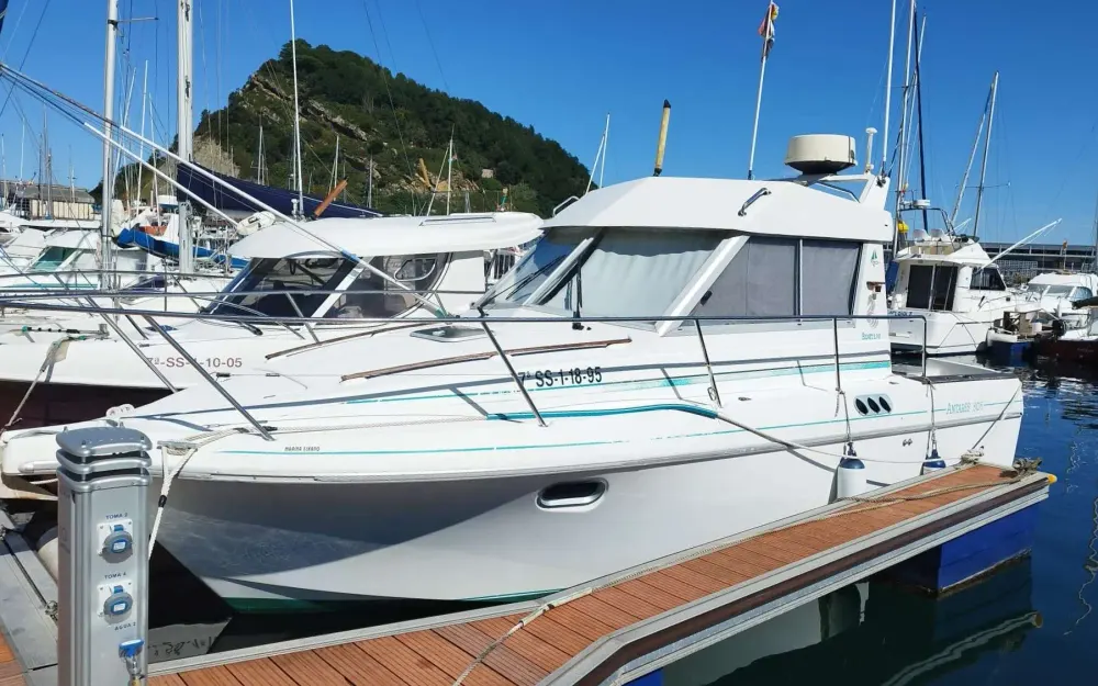 slider 0 Beneteau Antares 805