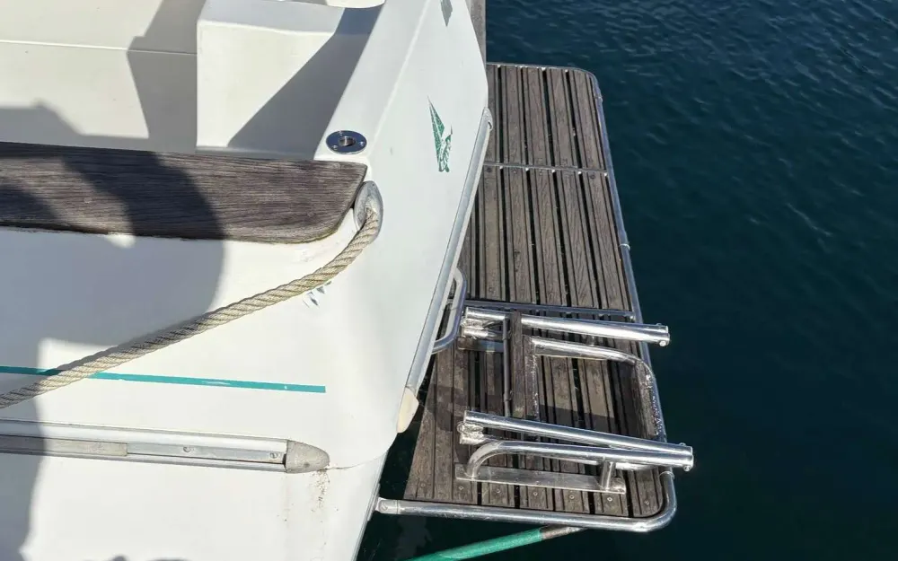 slider 10 Beneteau Antares 805
