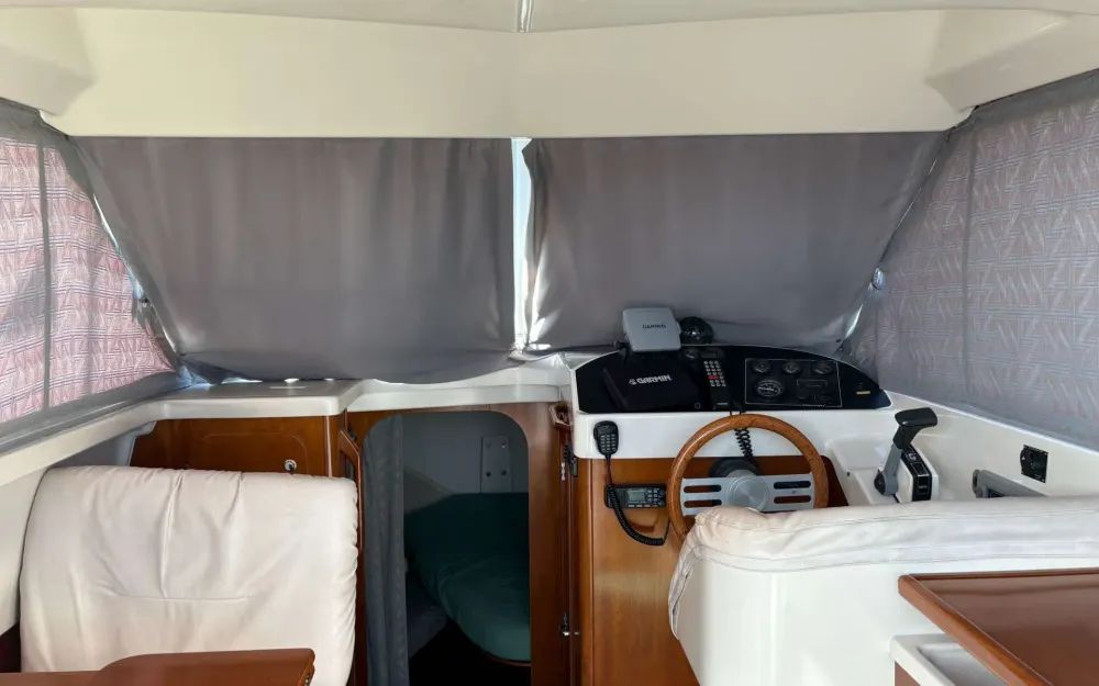 slider 1 Beneteau Antares 805