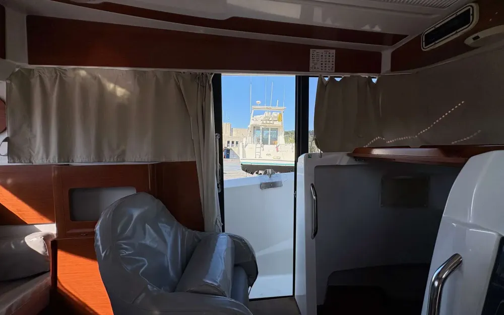 slider 10 Beneteau Barracuda 9 Fly