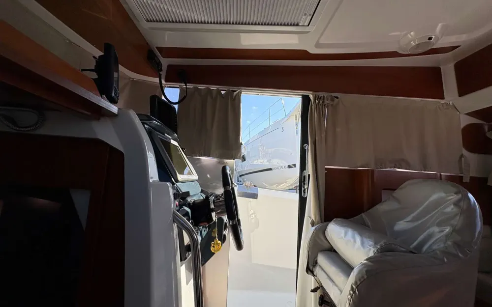 slider 12 Beneteau Barracuda 9 Fly