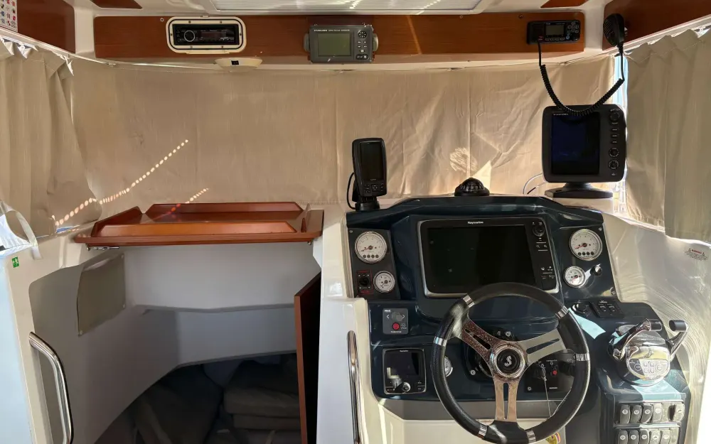 slider 19 Beneteau Barracuda 9 Fly