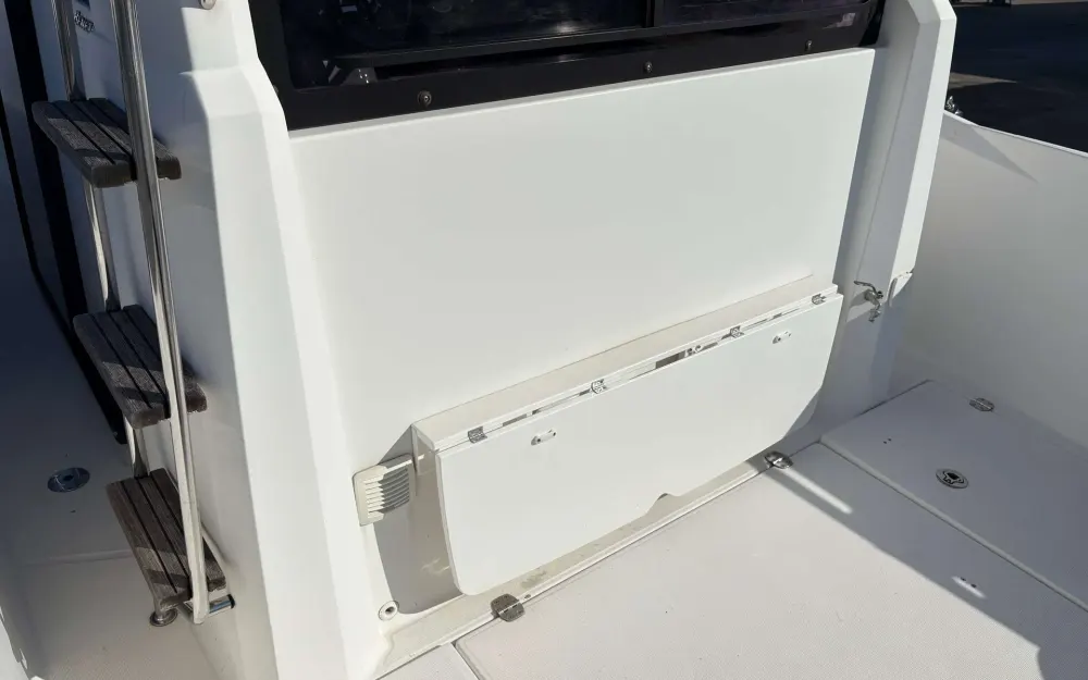 slider 23 Beneteau Barracuda 9 Fly