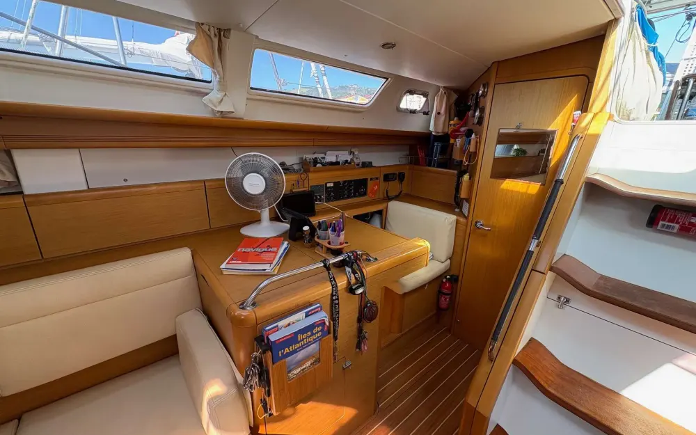 slider 16 Jeanneau Sun Odyssey 44 i