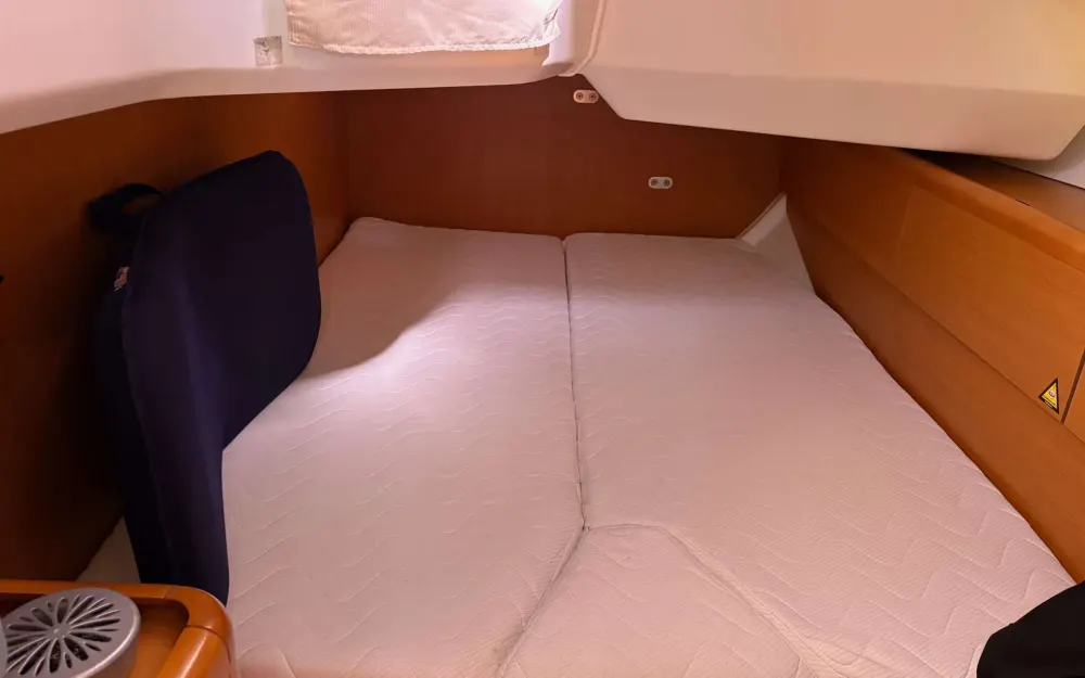 slider 1 Jeanneau Sun Odyssey 44 i