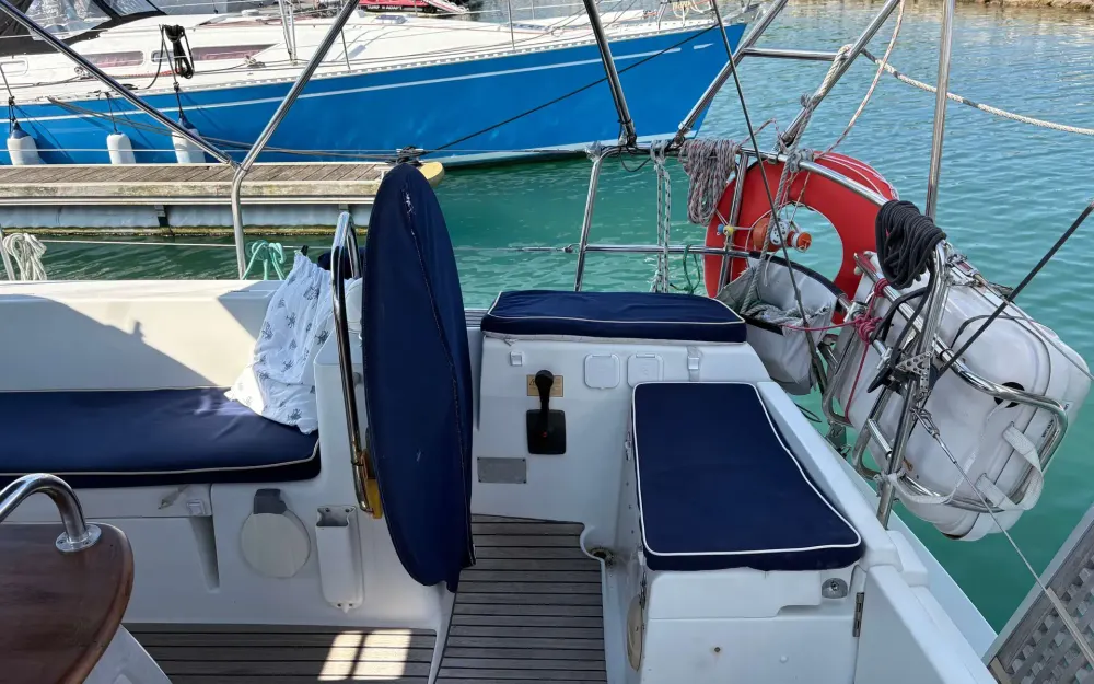 slider 20 Jeanneau Sun Odyssey 44 i