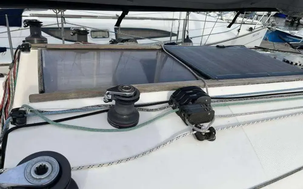 slider 2 Dufour  334 Trophy