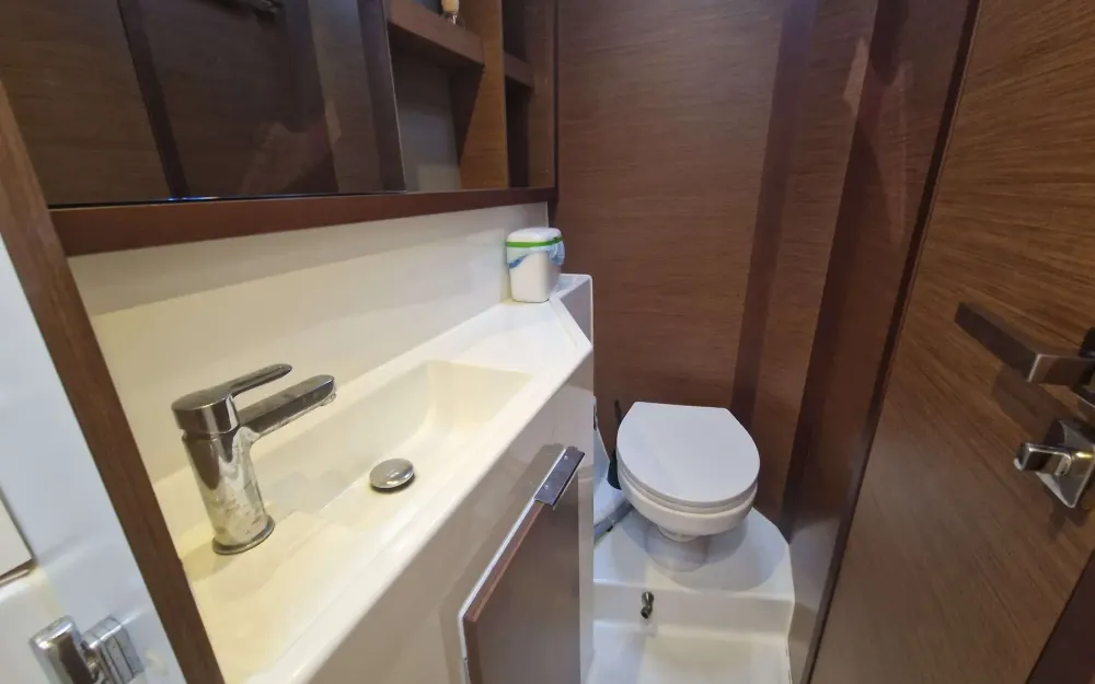 slider 27 Lagoon  40