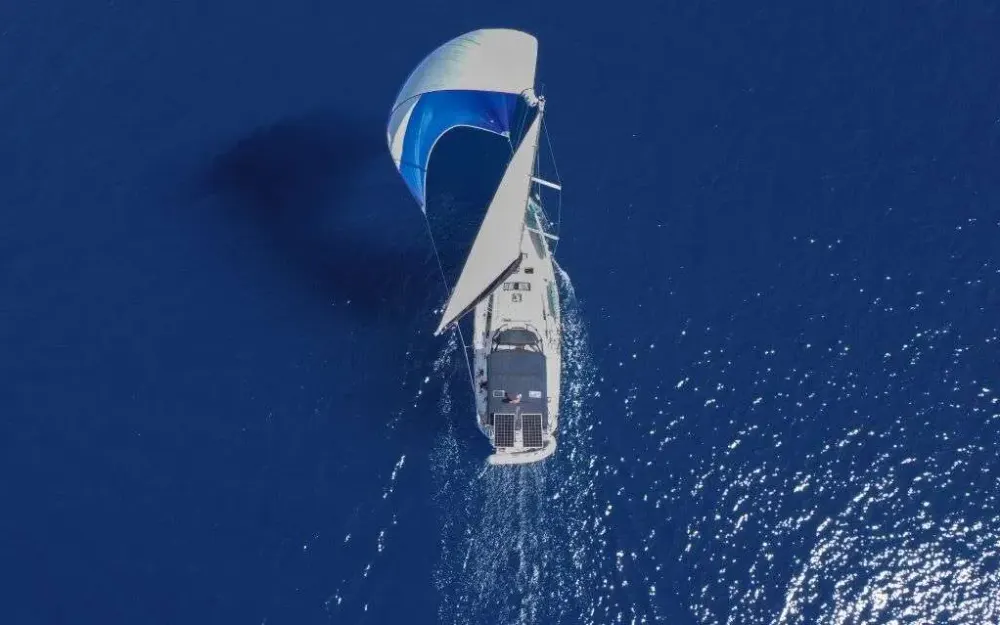 slider 4 Beneteau  50