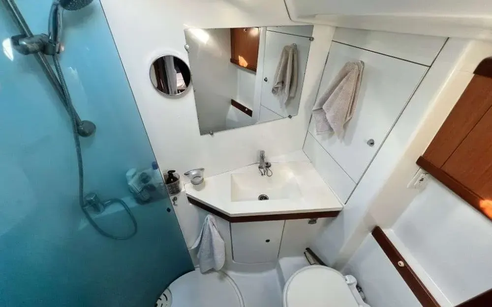 slider 5 Beneteau  50