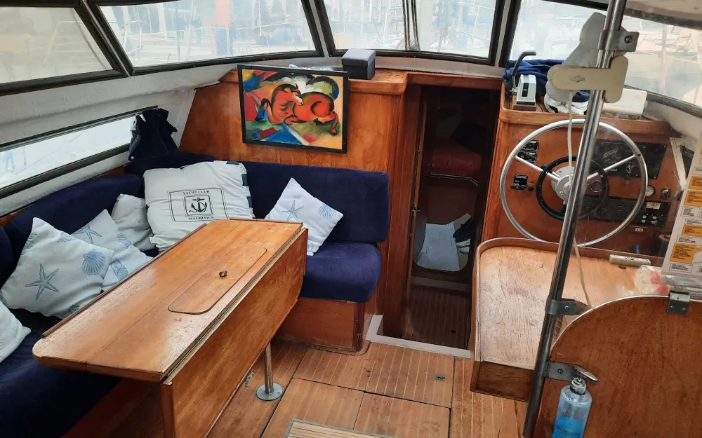 slider 4 Beneteau Evasion 34 - null