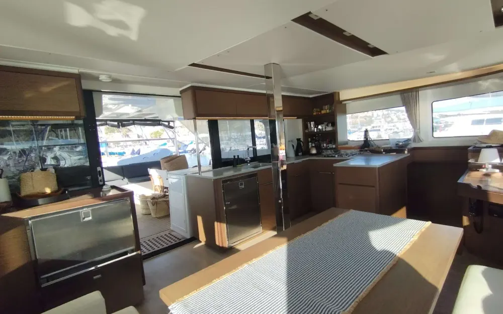slider 6 Lagoon  46