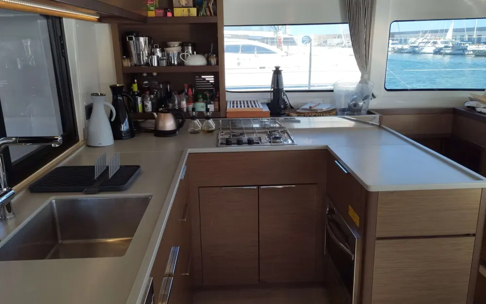 slider 8 Lagoon  46