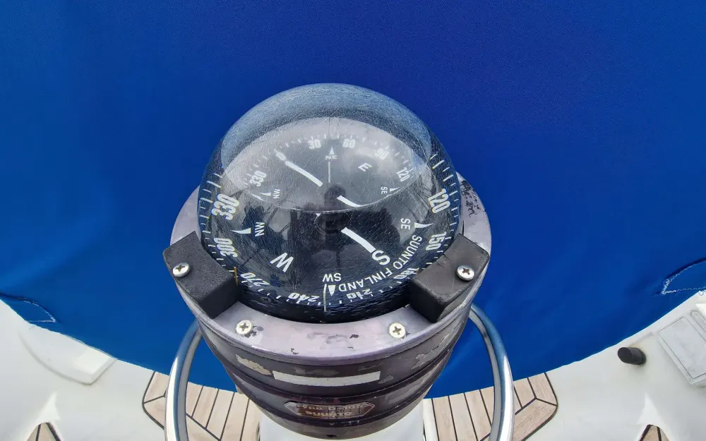 slider 9 Nautor Swan Swan 371