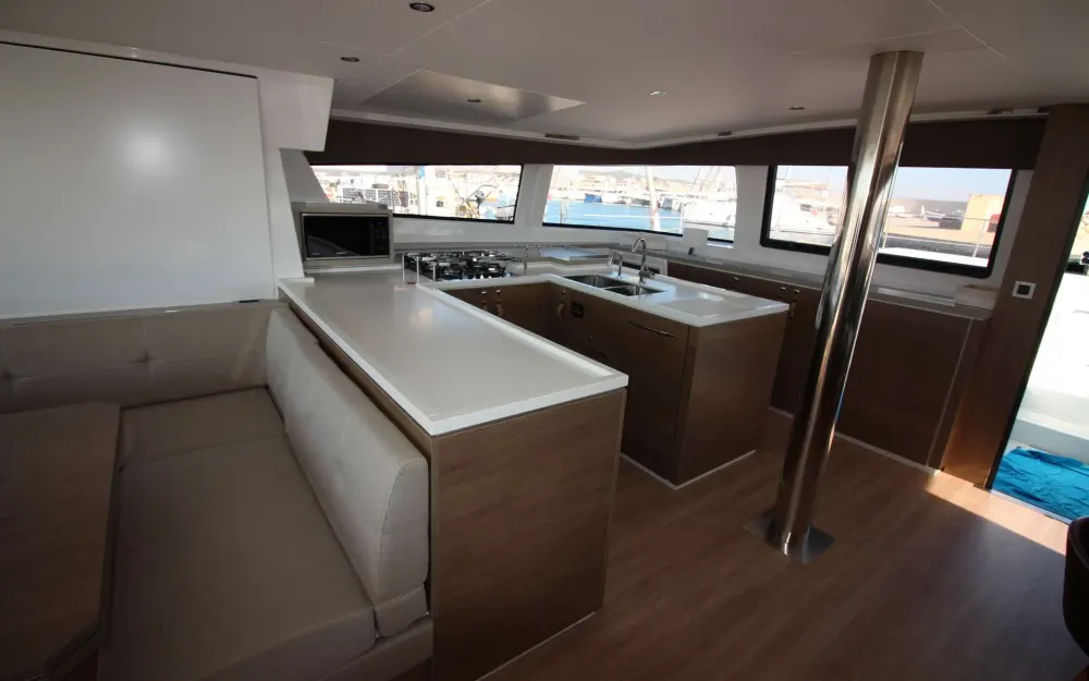 slider 22 Bali Catamarans Bali 5.4