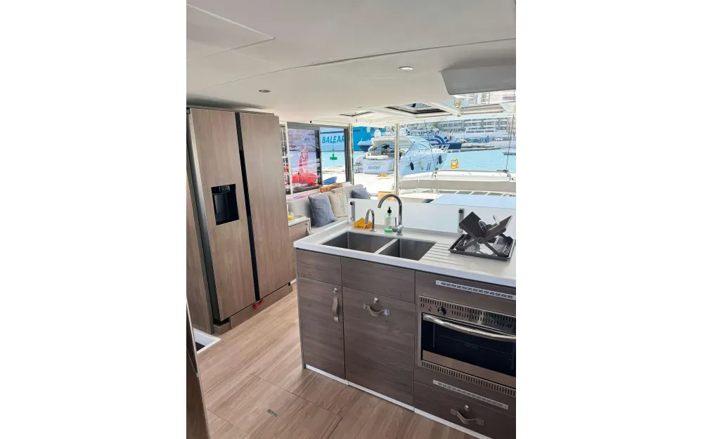 slider 24 Bali Catamarans Bali 4.6
