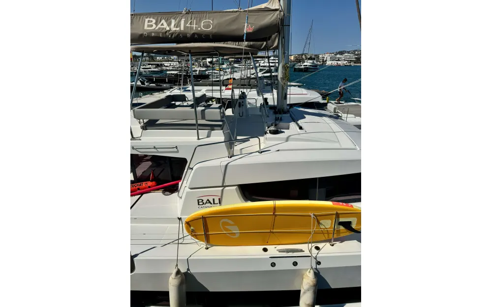 slider 3 Bali Catamarans Bali 4.6