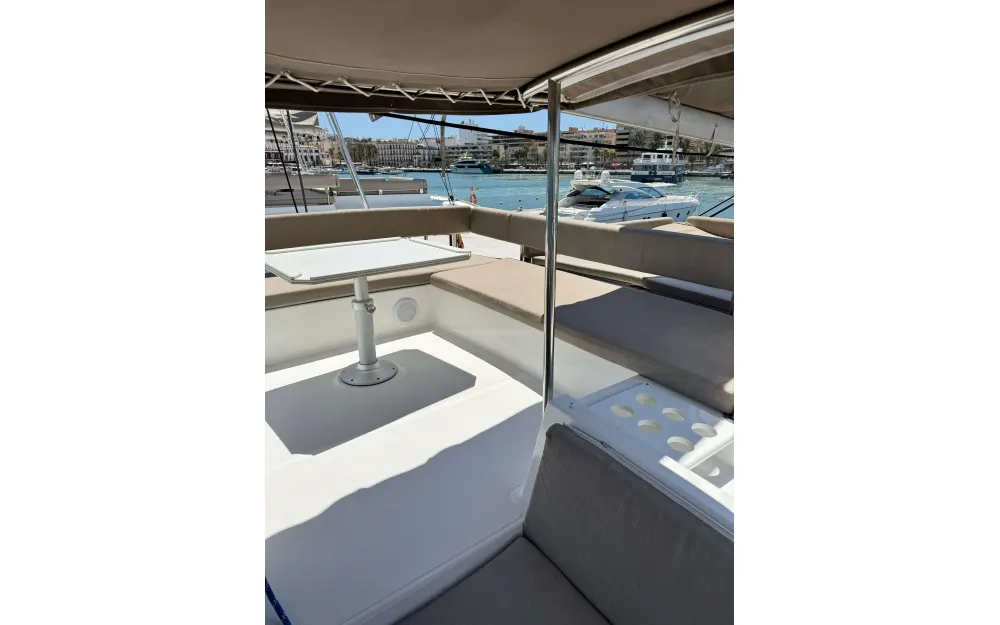 slider 2 Bali Catamarans Bali 4.4