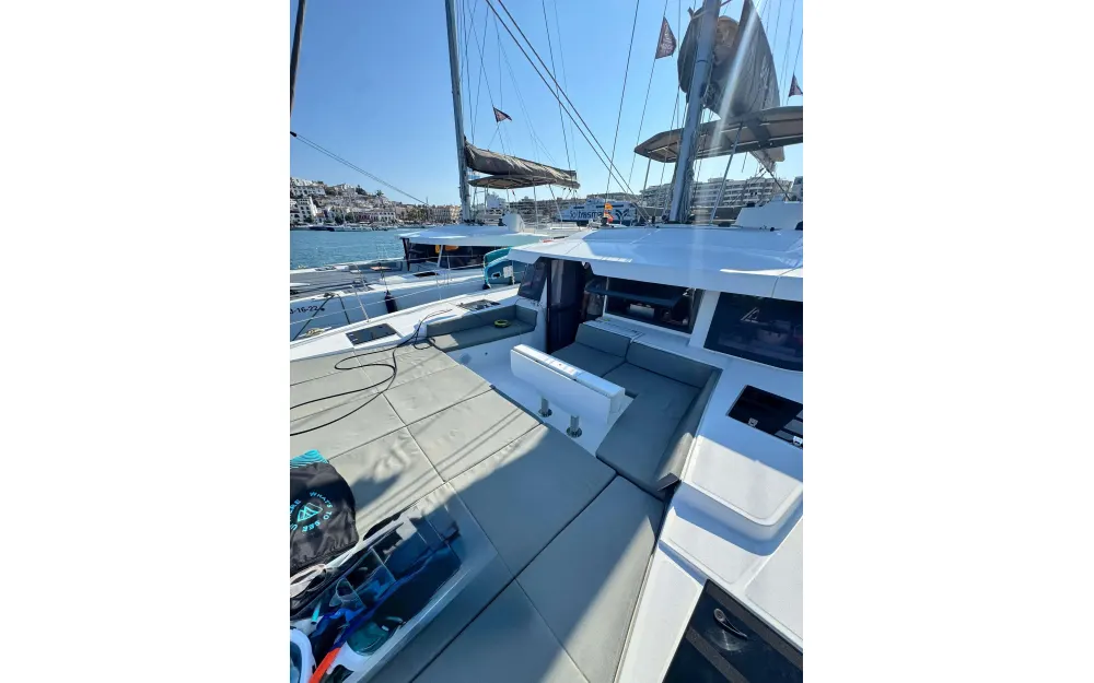 slider 7 Bali Catamarans Bali 4.6