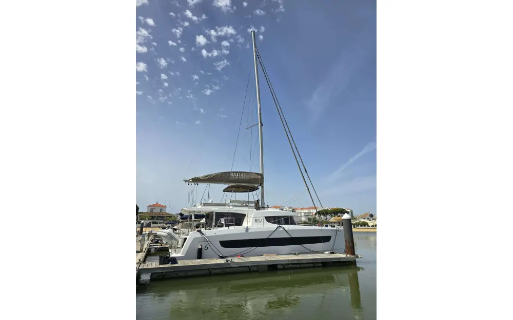 slider 11 Bali Catamarans Bali 4.6