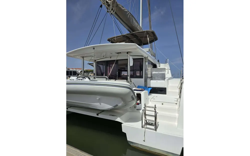 slider 12 Bali Catamarans Bali 4.6