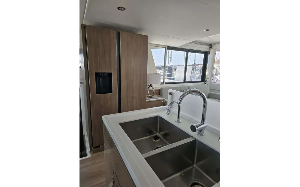 slider 18 Bali Catamarans Bali 4.6