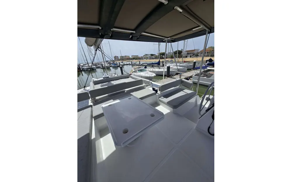 slider 22 Bali Catamarans Bali 4.6