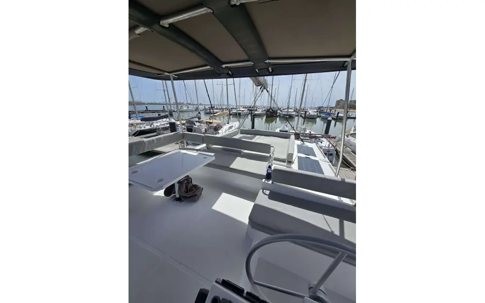 slider 3 Bali Catamarans Bali 4.6