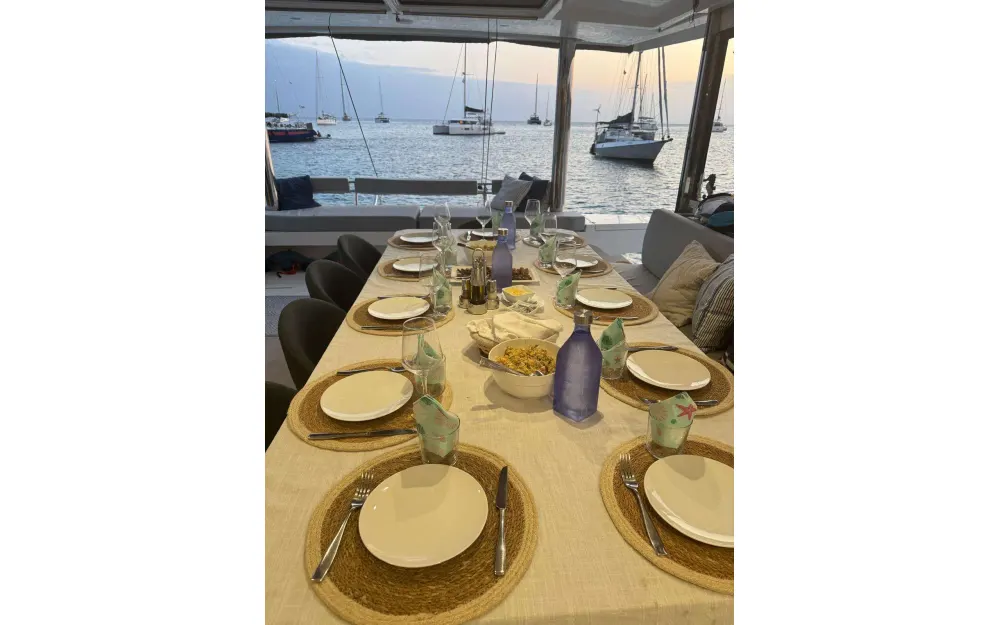 slider 23 Bali Catamarans Bali 5.4