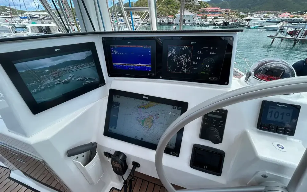 slider 21 Bali Catamarans Bali 5.4