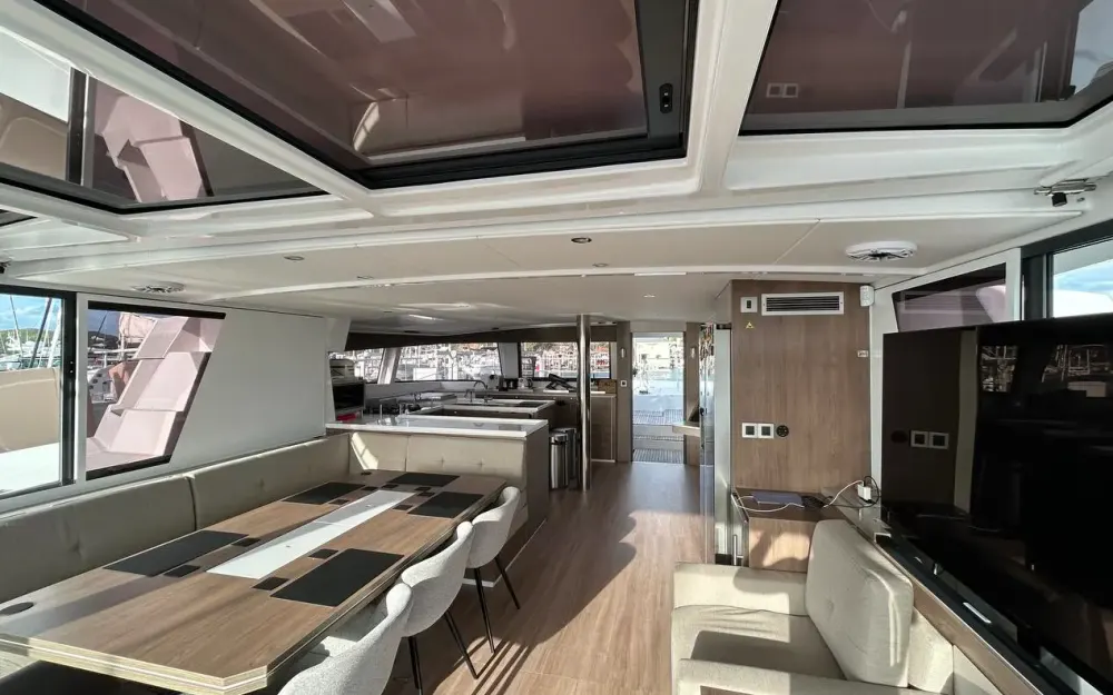 slider 23 Bali Catamarans Bali 5.4
