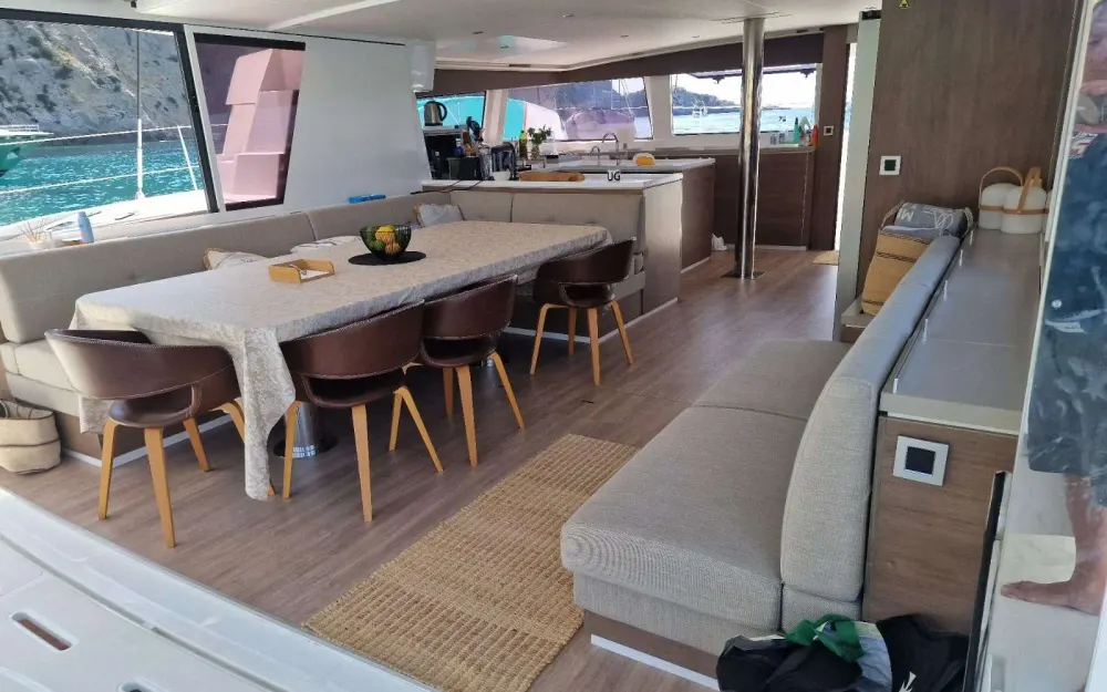 slider 15 Bali Catamarans Bali 5.4