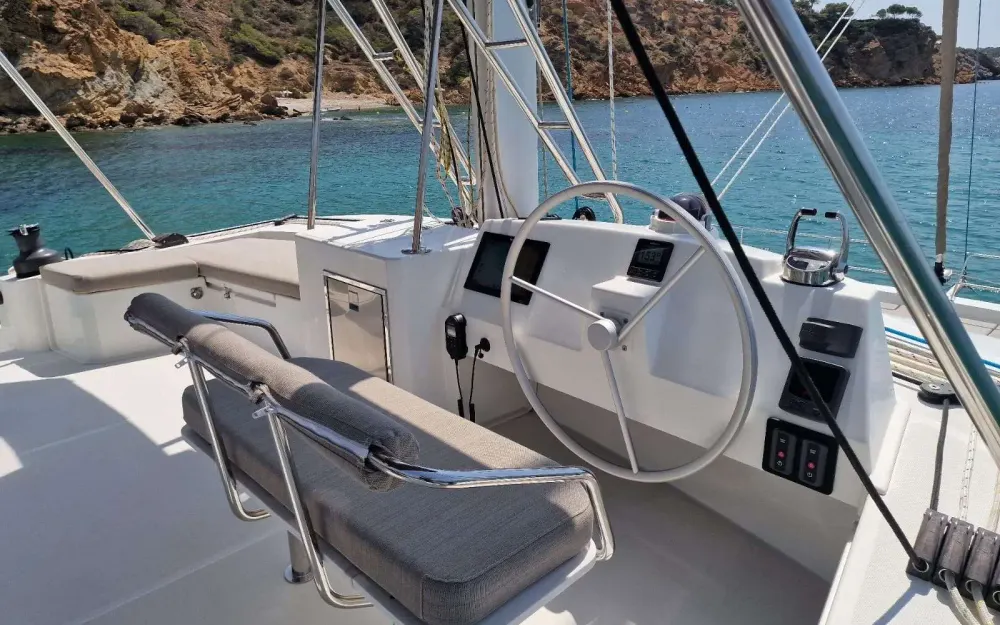 slider 17 Bali Catamarans Bali 5.4