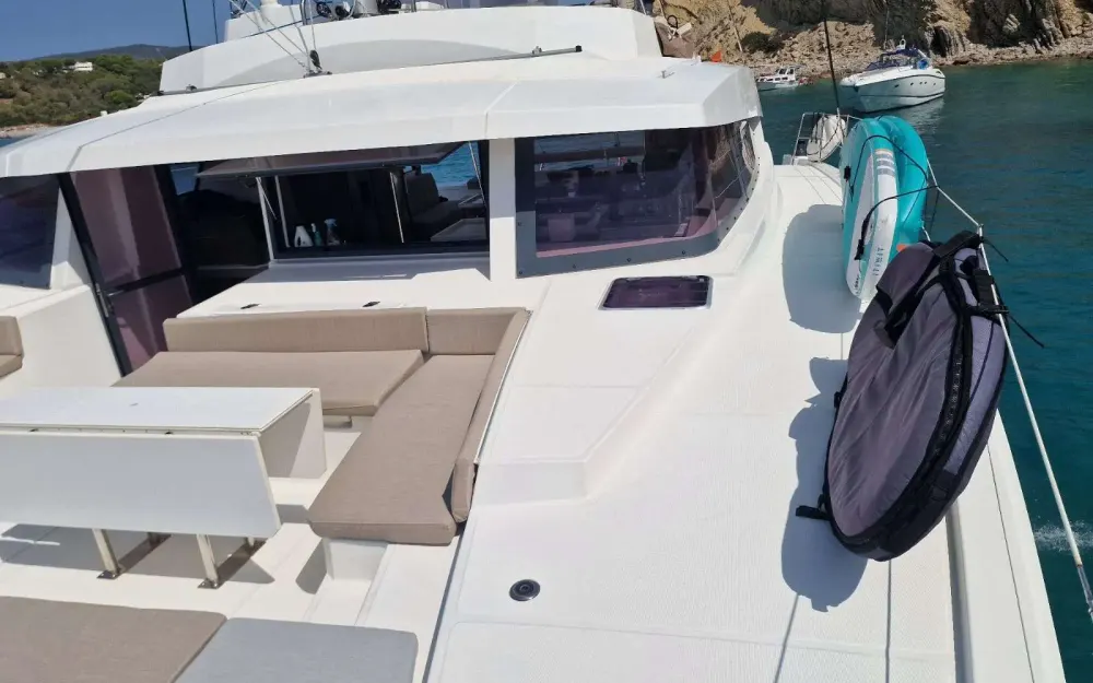 slider 6 Bali Catamarans Bali 5.4