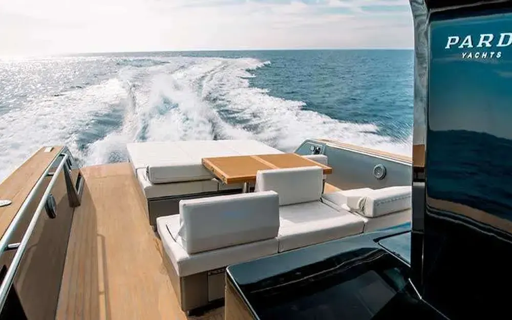 slider 4 Pardo Yachts Pardo 43