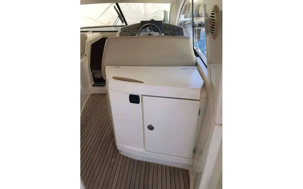 slider 9 Jeanneau Prestige 38 S